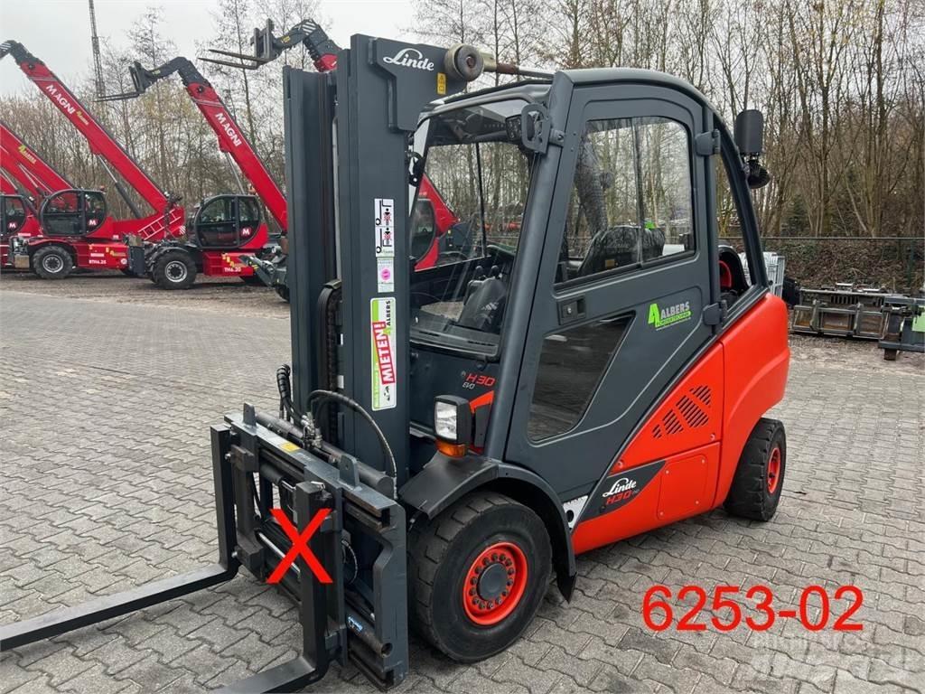 Linde H 30 T 02 EVO Plinski viličarji