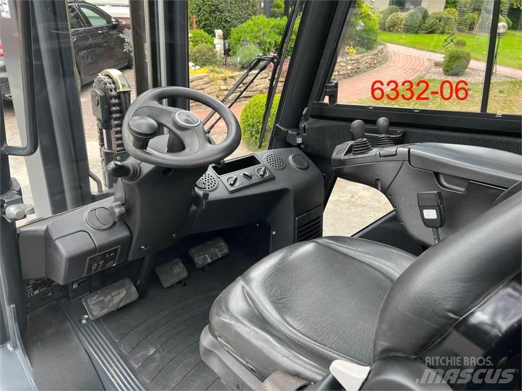 Linde H 35 D 02 EVO Dizelski viličarji