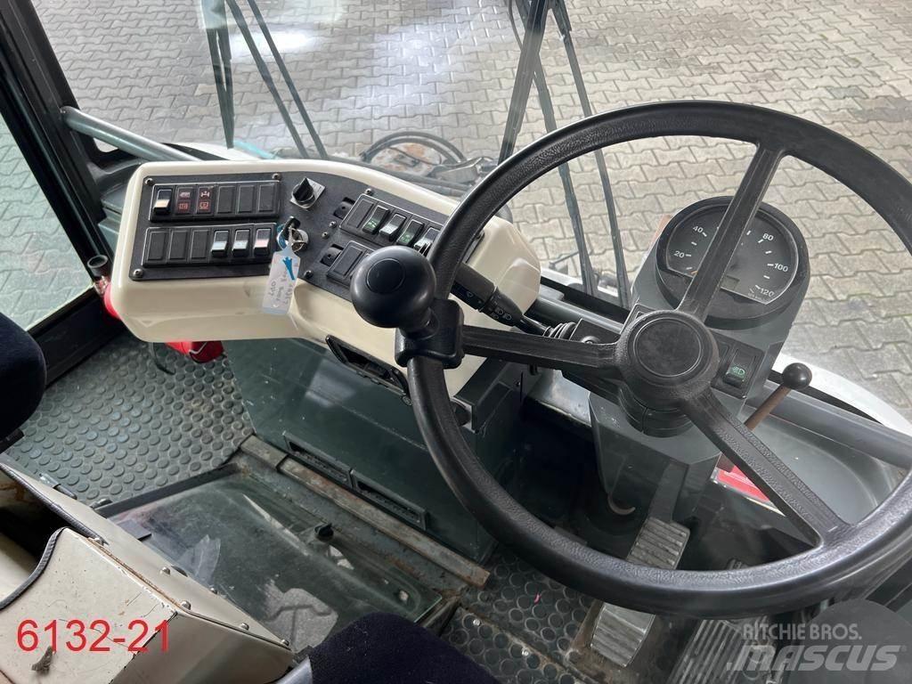 Ravo 540 Cestni pometači