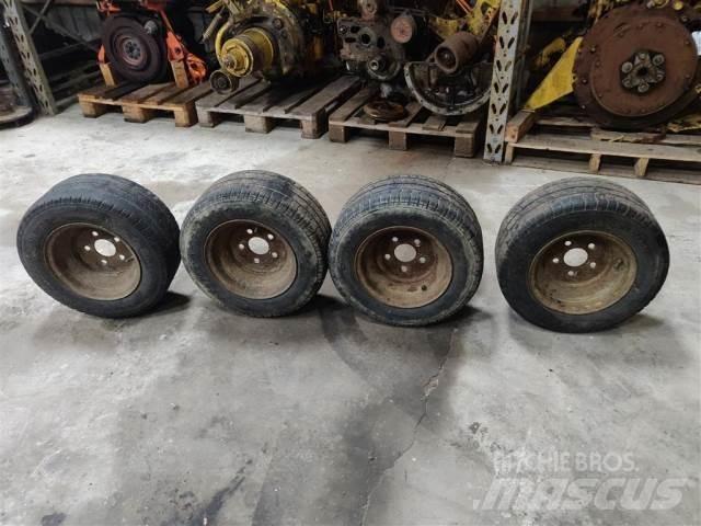  10 195/55R10 Prikolice za prevoz vozil