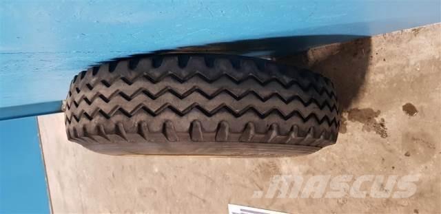  16 9.00R16 Gume, kolesa in platišča