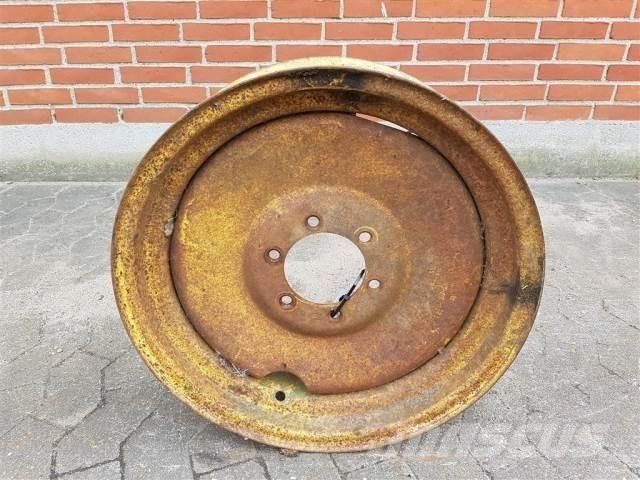  20 5.50FX20 Gume, kolesa in platišča