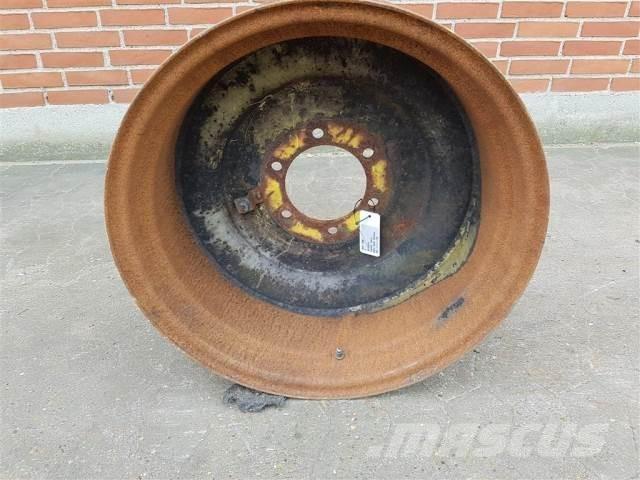  24 W15X24 Gume, kolesa in platišča