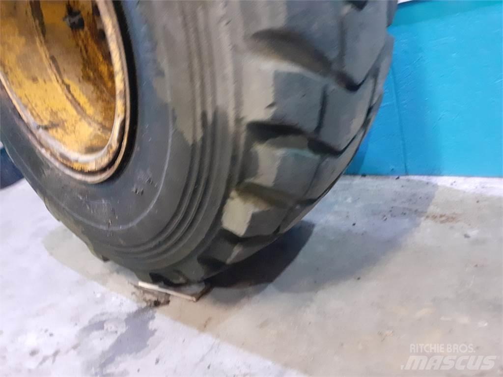  25 20.5R25 Gume, kolesa in platišča
