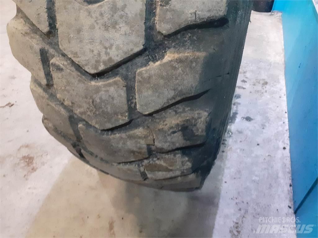  25 20.5R25 Gume, kolesa in platišča