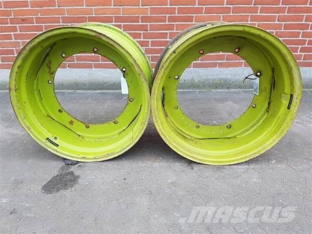  26 W14LX26 Gume, kolesa in platišča