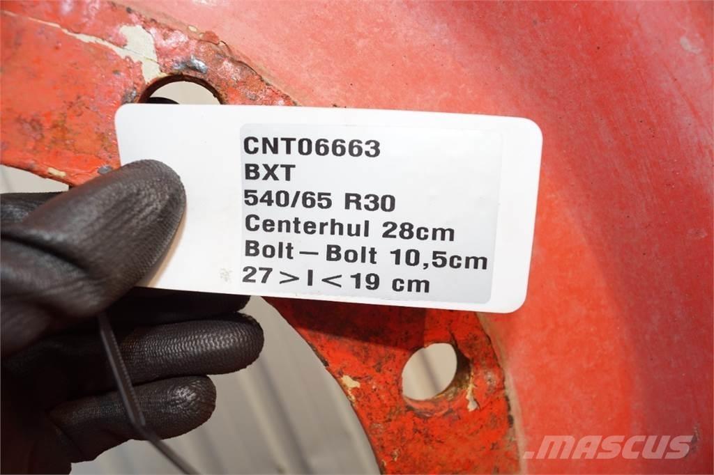  30 540/65R30 Gume, kolesa in platišča