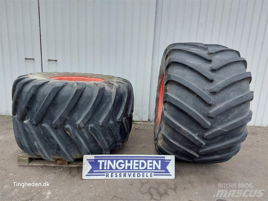  32 1050/50 R32 Gume, kolesa in platišča