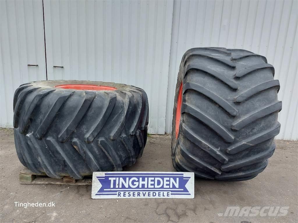 32 1050/50R32 Gume, kolesa in platišča