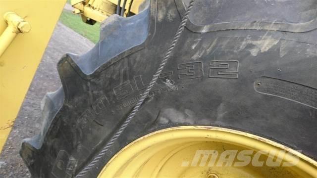  32 30.5L-32 Gume, kolesa in platišča