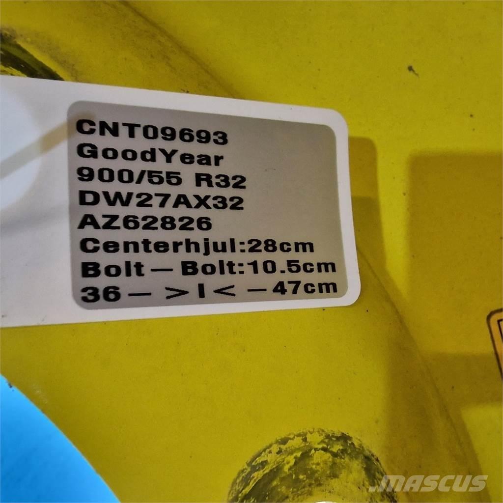  32 900/55 R32 Gume, kolesa in platišča