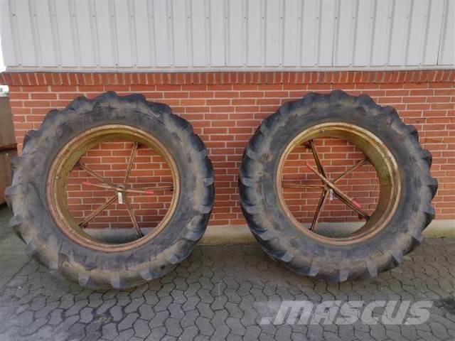  38 16.9R38 Gume, kolesa in platišča