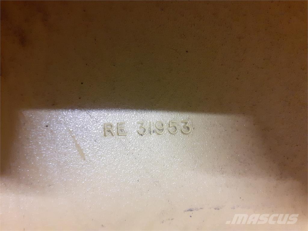  38 18AX38 Gume, kolesa in platišča