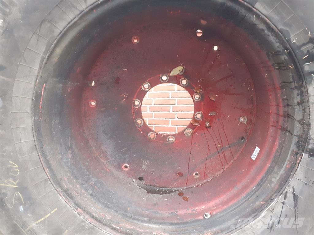  38 750/65R38 Gume, kolesa in platišča