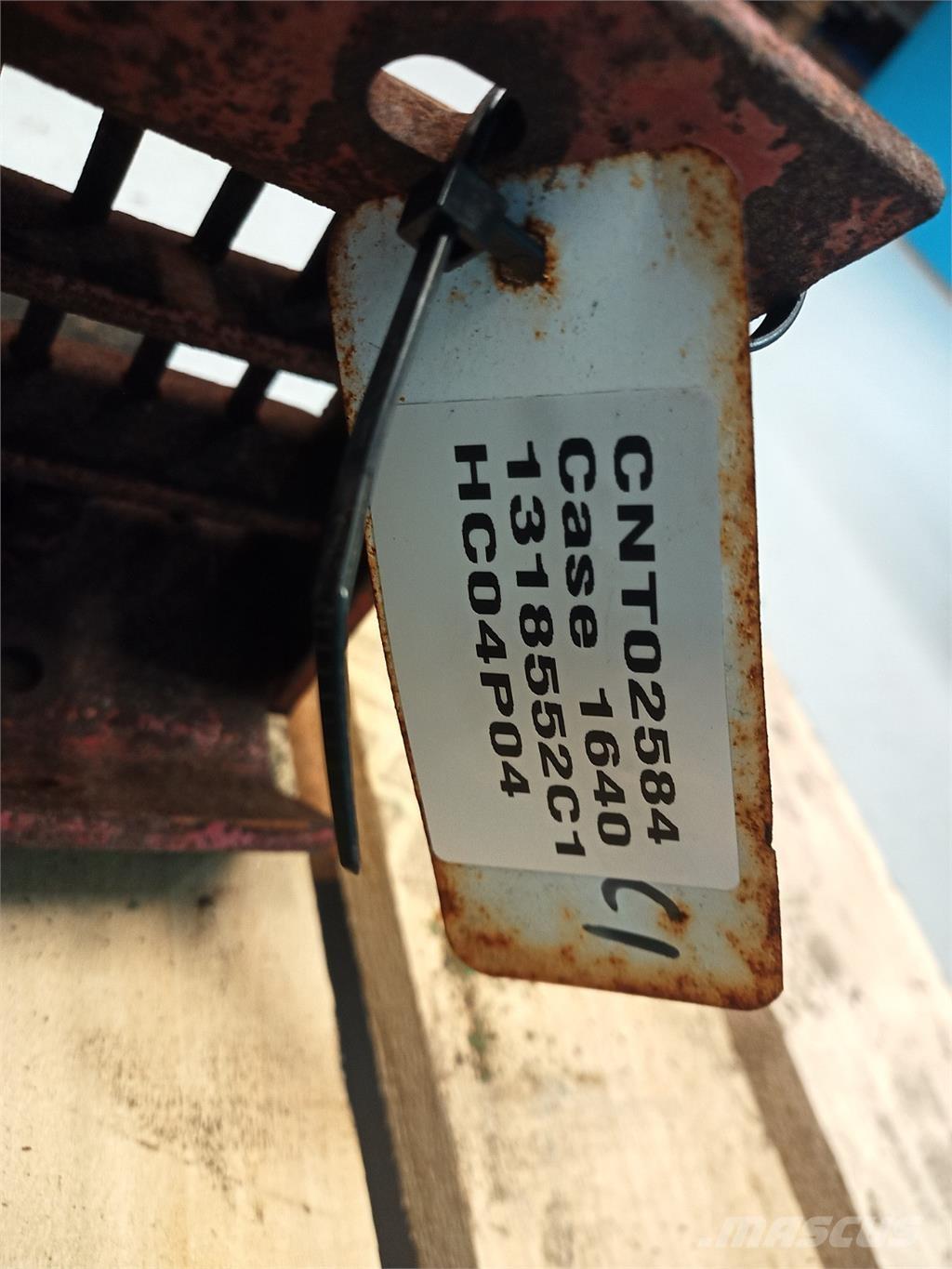 CASE 1640 Dodatna oprema za kombajne