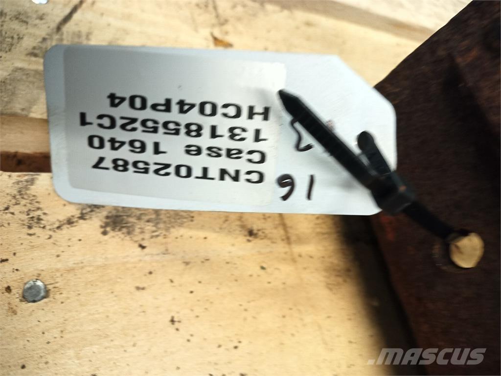 CASE 1640 Dodatna oprema za kombajne