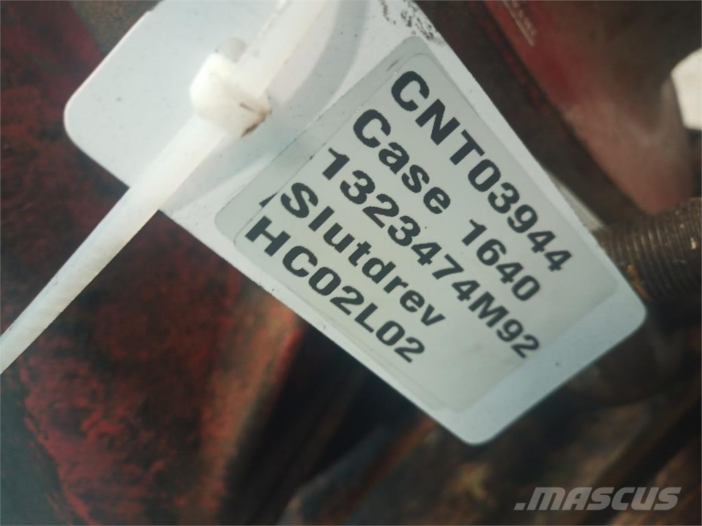 CASE 1640 Dodatna oprema za kombajne