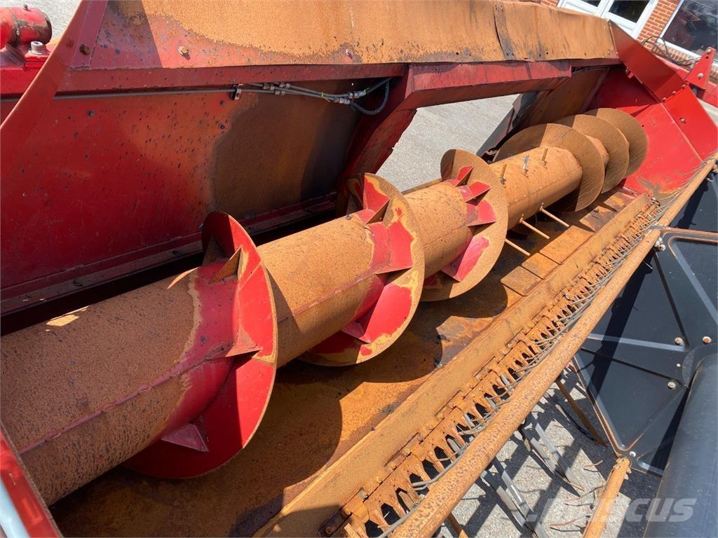 CASE 1640 Dodatna oprema za kombajne