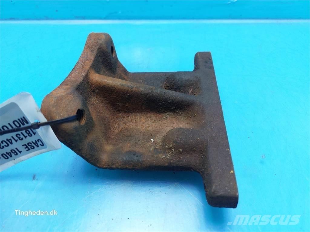 CASE 1640 Motorji
