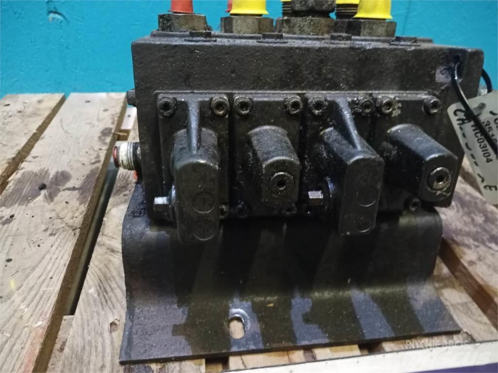 CASE 595 Hidravlika