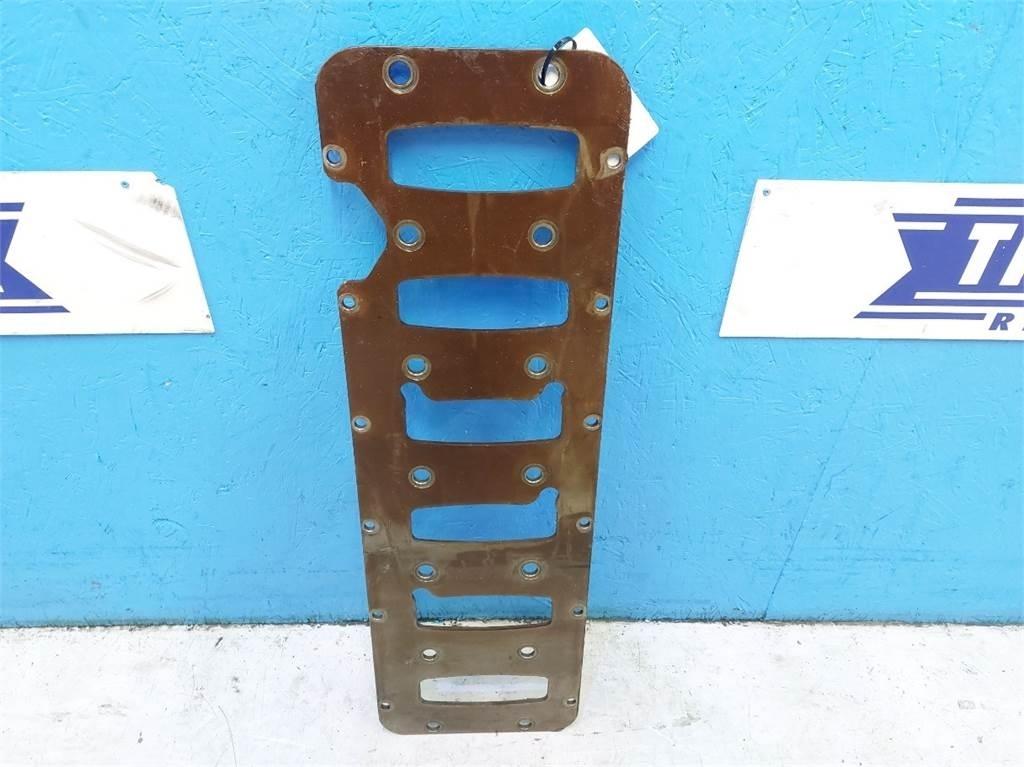 CASE 7010 Motorji