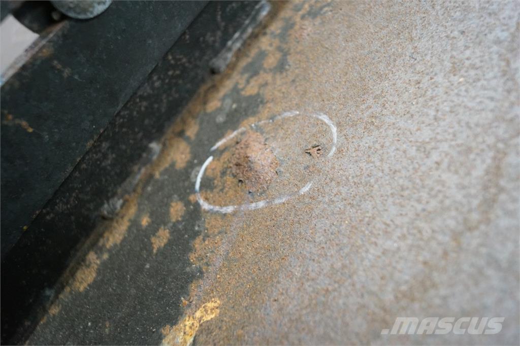 CASE 8010 Kmetijstvo - drugo