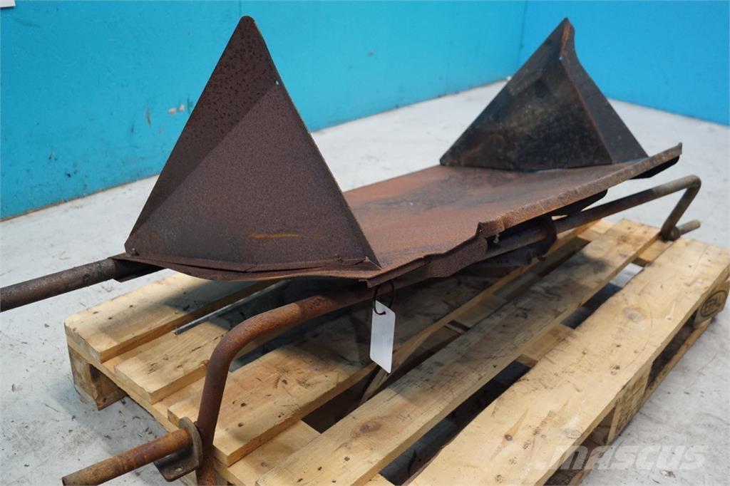 CASE 8010 Kmetijstvo - drugo