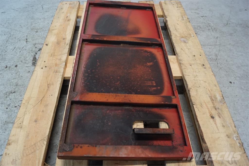 CASE 8010 Kmetijstvo - drugo