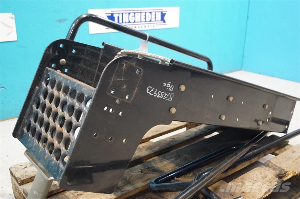 CASE 8010 Kmetijstvo - drugo