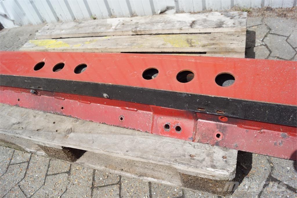 CASE 8010 Kmetijstvo - drugo