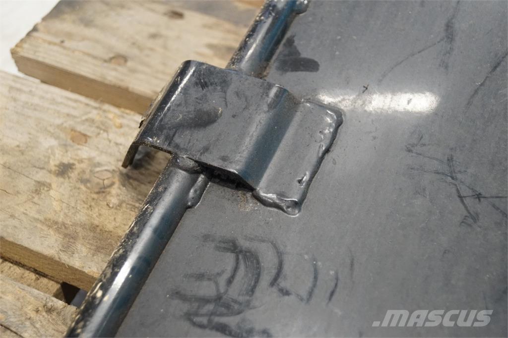 CASE 8010 Kmetijstvo - drugo