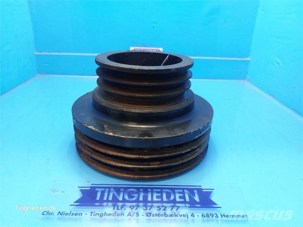 CASE 8010 Kmetijstvo - drugo