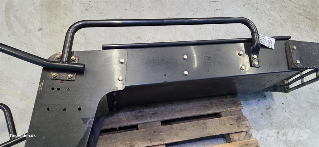 CASE 8010 Kmetijstvo - drugo