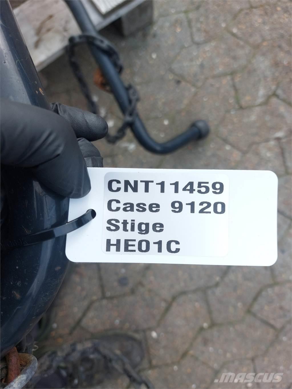 CASE 9120 Kabine in notranjost