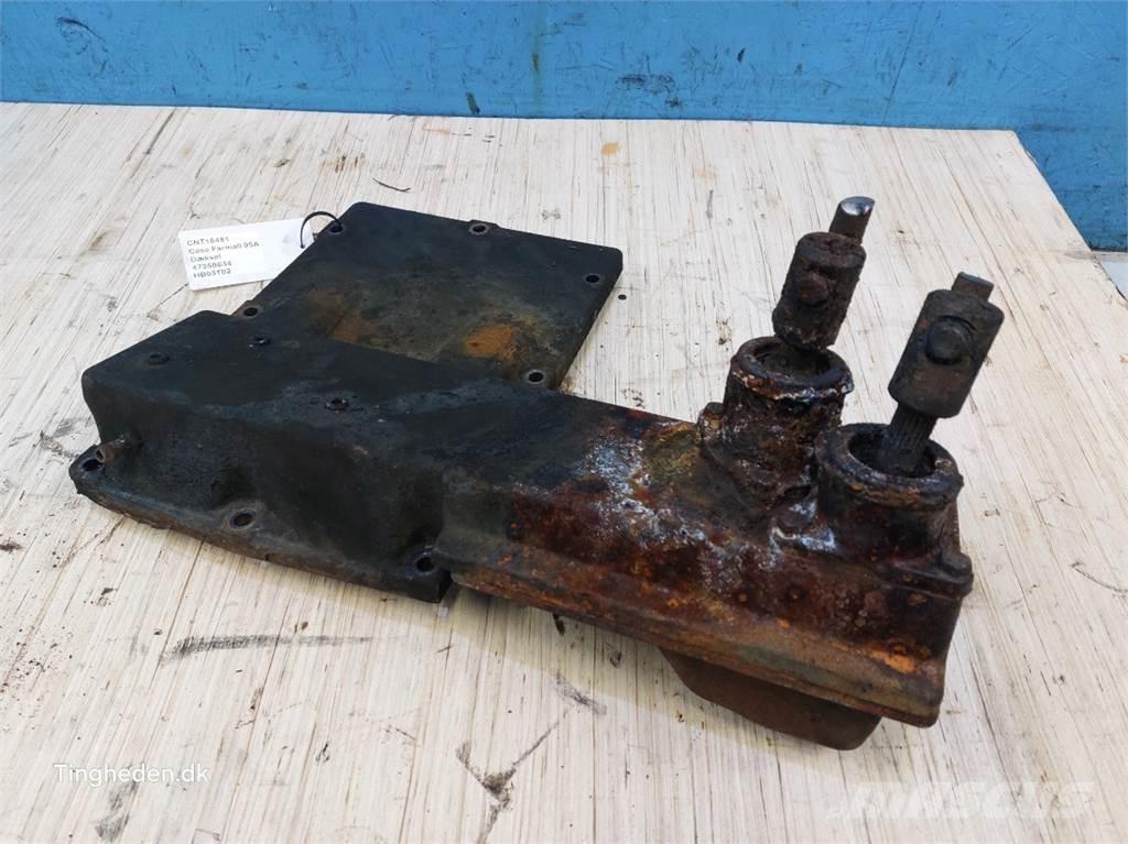 CASE Farmall 95A Menjalnik