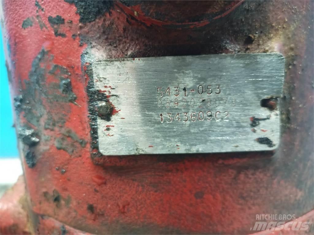 Case IH 1680 Hidravlika