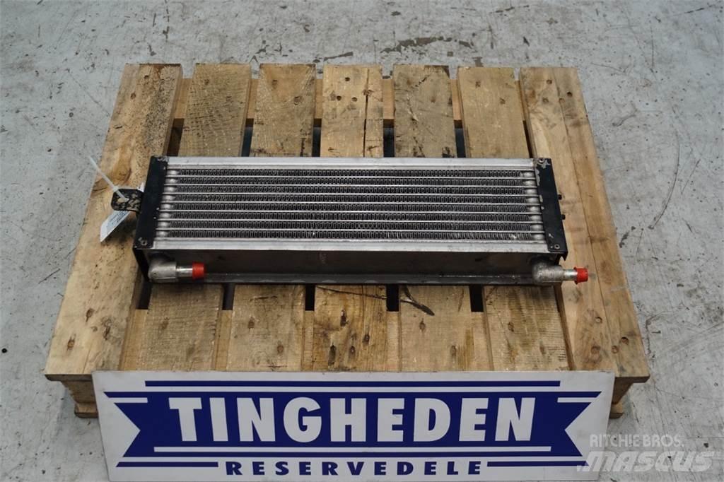 Case IH 612D Radiatorji