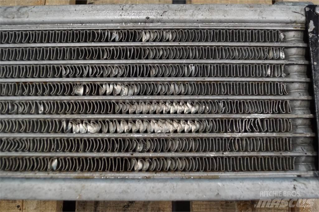 Case IH 612D Radiatorji