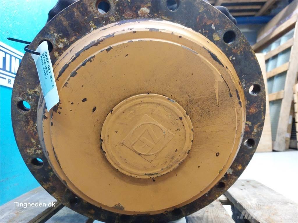 Case IH 621D Osi
