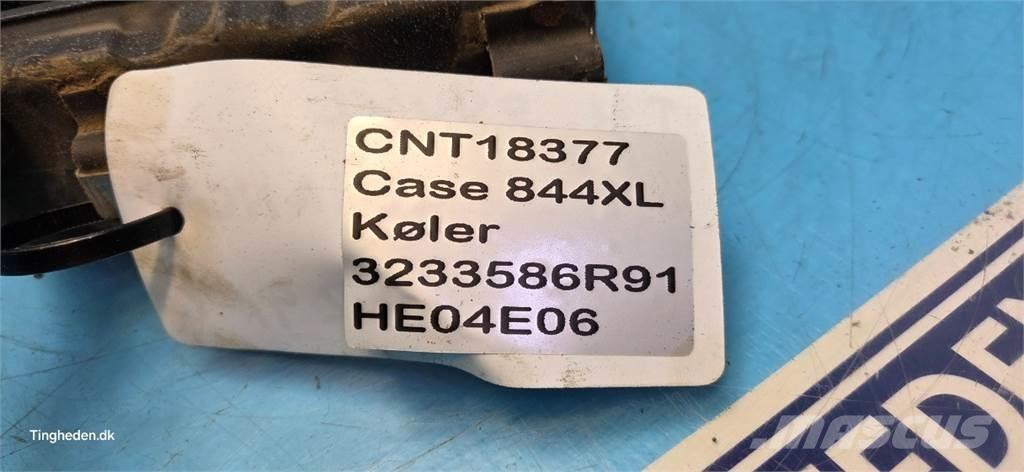 Case IH 844XL Radiatorji