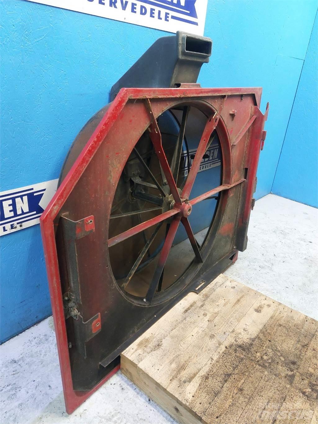 Case IH 9120 Radiatorji