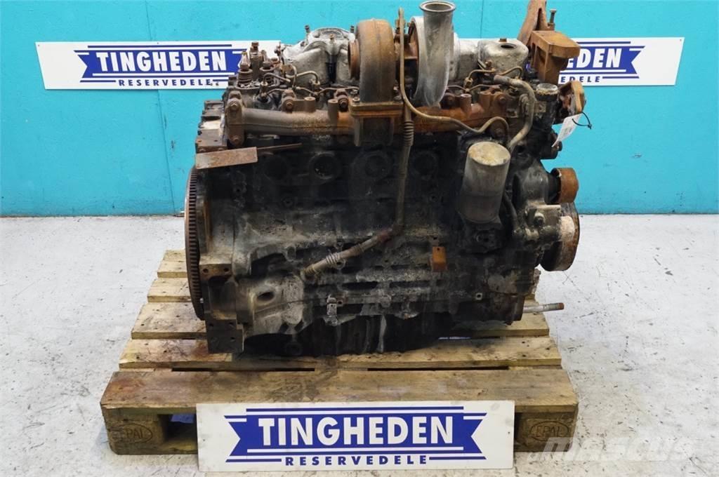 CASE Maxxum 115 Motorji