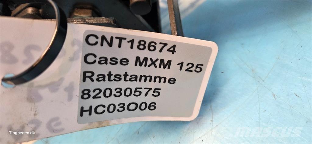 CASE Maxxum 125 Kabine in notranjost