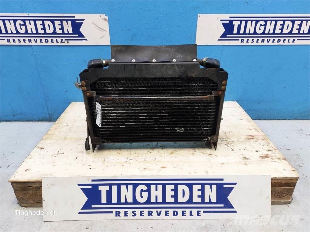CASE Puma 185 Radiatorji