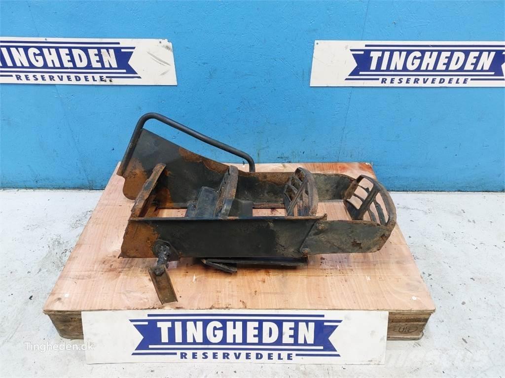 CASE Puma 185 Kabine in notranjost