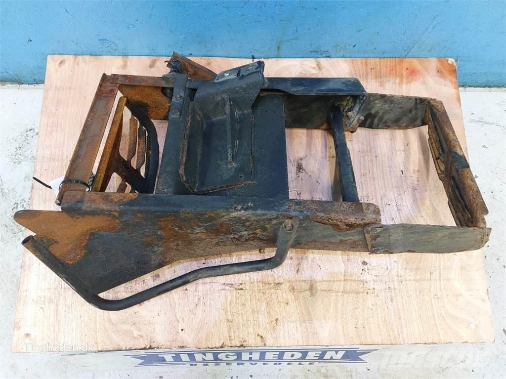 CASE Puma 185 Kabine in notranjost