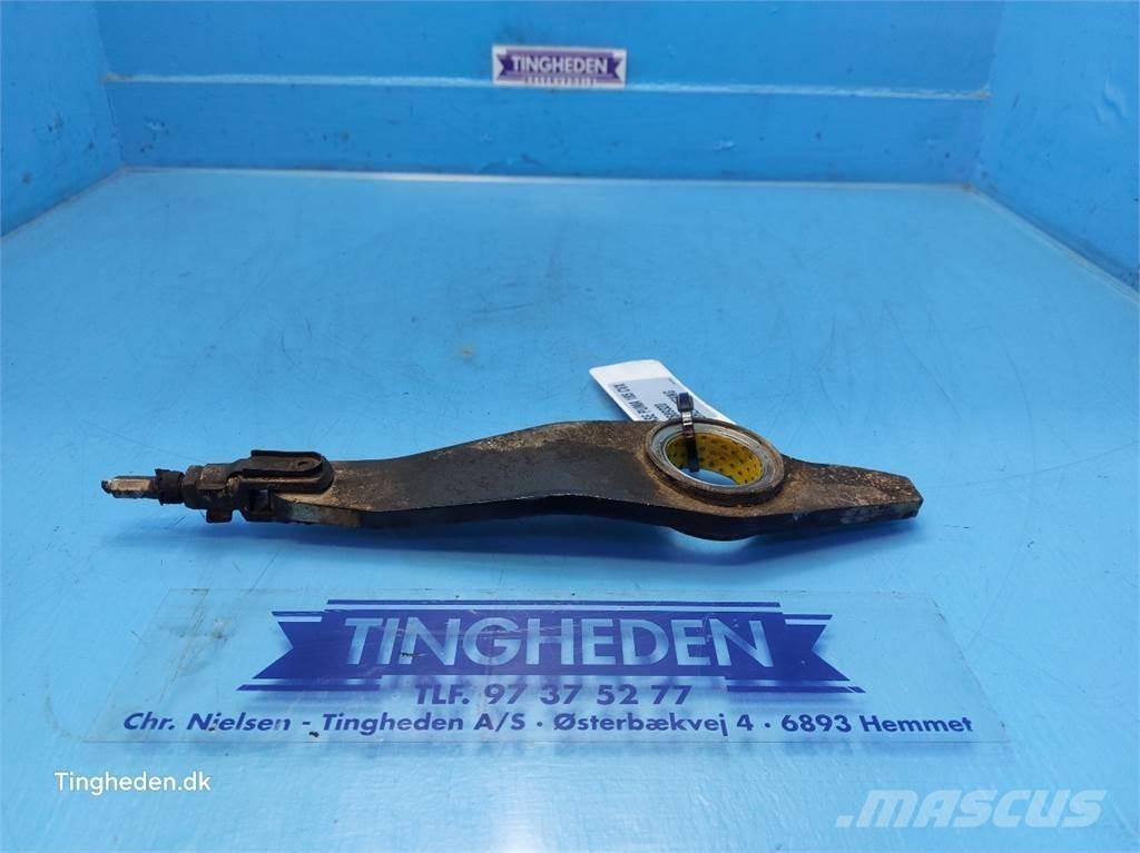 CASE Puma 185 Menjalnik
