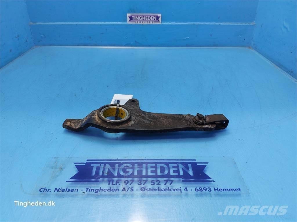 CASE Puma 185 Menjalnik