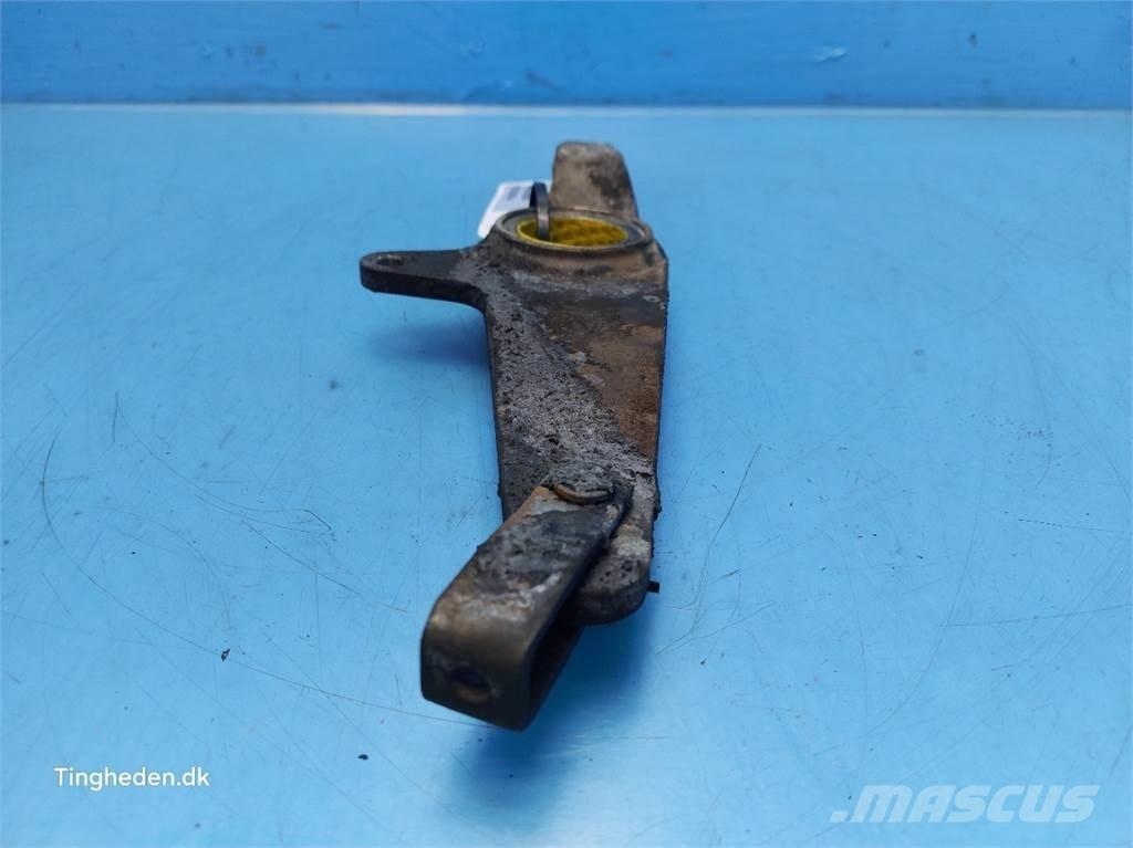 CASE Puma 185 Menjalnik
