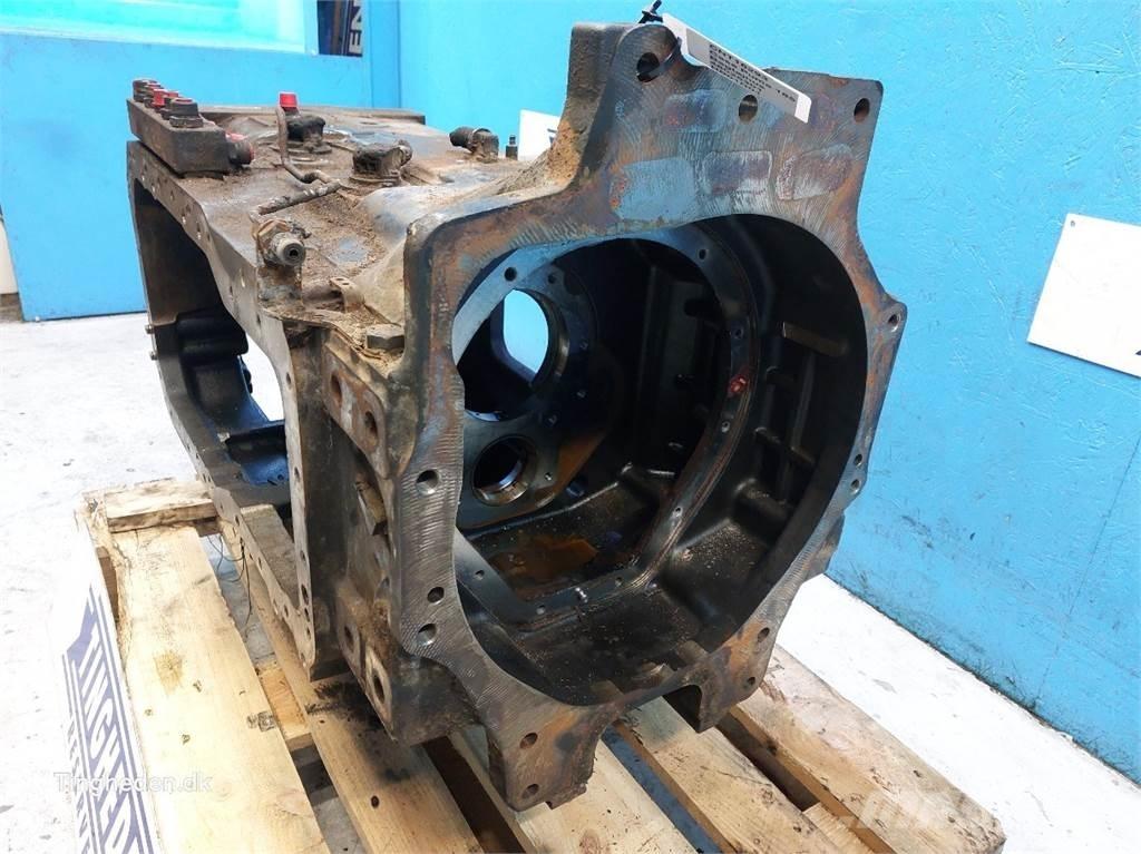 CASE Puma 185 Menjalnik